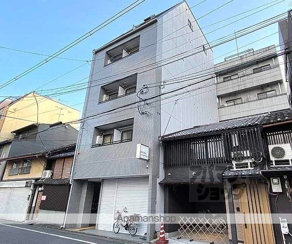 アーモンビルの外観写真