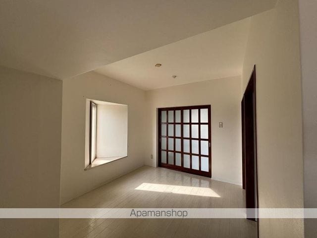 宮脇マンションB棟の内装写真