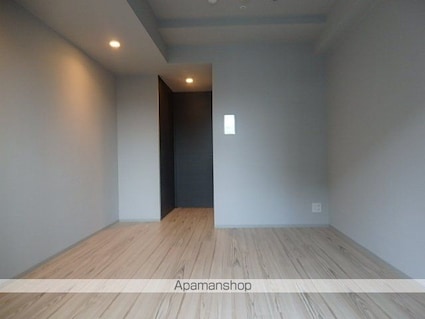 ＺＯＯＭ四谷左門町[1K/25.92m2]のリビング・居間