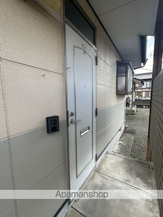 村上貸家[3DK/52.99m2]の玄関