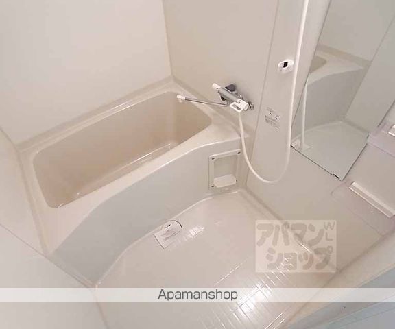 リヴェール綾堀川の内装写真