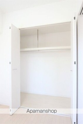 アーバン清水町[1LDK/37.5m2]の収納