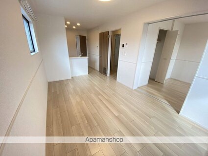 エム・スマイル[2LDK/58.64m2]のリビング・居間