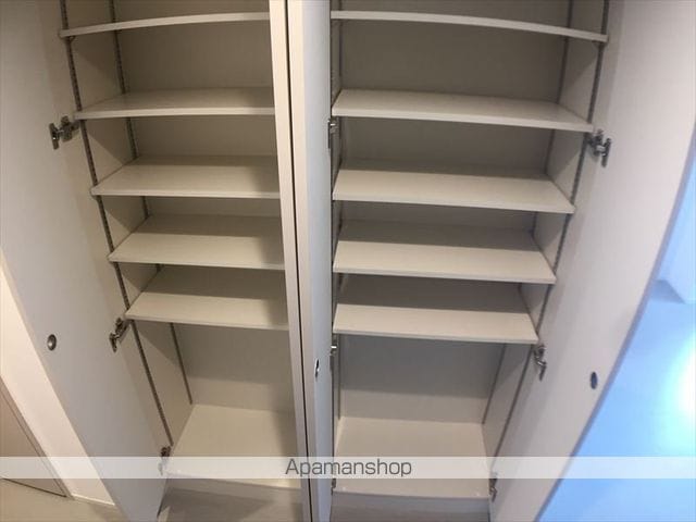 MILLE LIBRORUMの内装写真
