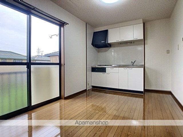 メゾン広谷15号棟の内装写真