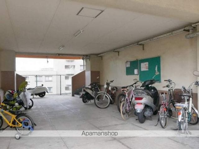 小笹カステリアB棟の外観写真