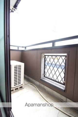 プラドールの内装写真