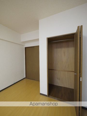 エクセルシオール栄の内装写真