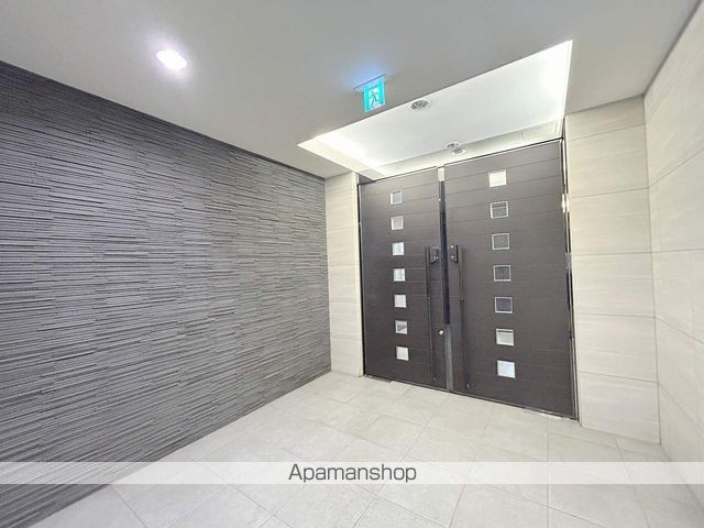 URBANEX谷町の玄関写真