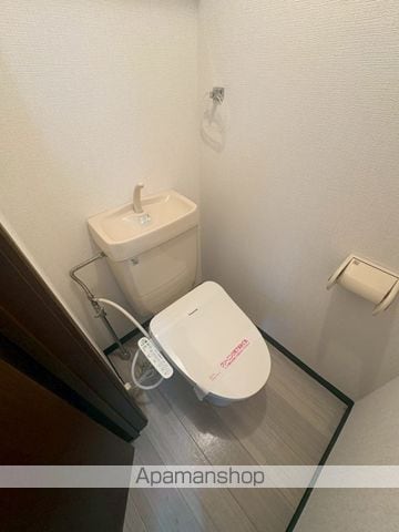 メゾン紀三井寺Iの内装写真