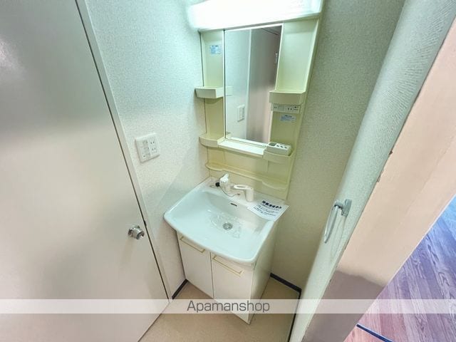 今西マンションの内装写真