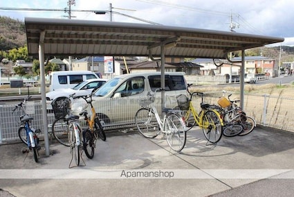 ドゥーロジュマン[2LDK/58.98m2]の共用部3