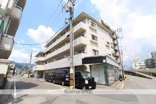 メゾンド山﨑の外観写真
