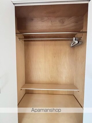 ライオンズマンション聖蹟桜ヶ丘第２[1R/53.15m2]の収納