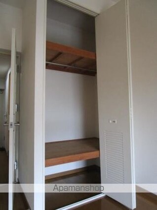 メゾン・ド・ルノン[1K/23.2m2]の収納