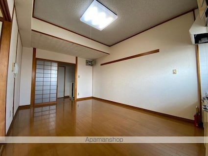 レジデンス栗林[2LDK/50.76m2]のリビング・居間