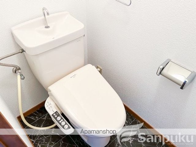 イヒラニハイツの内装写真