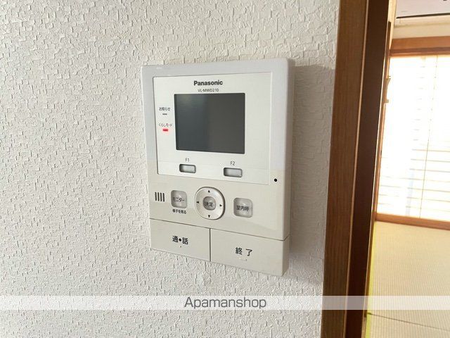四日市あすなろう 西日野駅 徒歩18分 2階建 築38年の内装写真