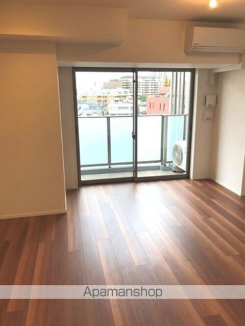 パークナードフィット南青山Ｇａｒｄｅｎ[1LDK/44.55m2]のリビング・居間