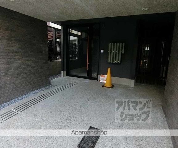 ナレッジスペース四条大宮の玄関写真