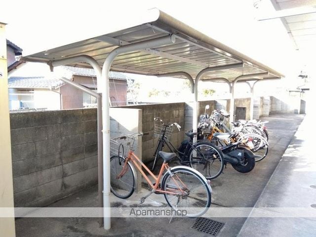 レオパレス川添の内装写真