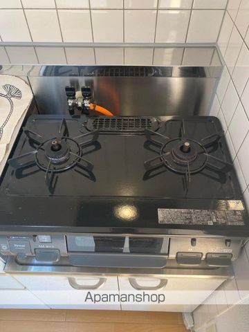 パインズコート新居 E棟の内装写真