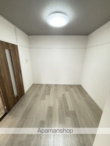 伊藤第二ビルの内装写真