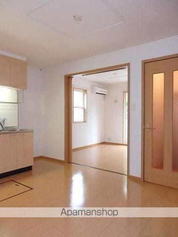 フォレスト高陽東 弐番館の内装写真