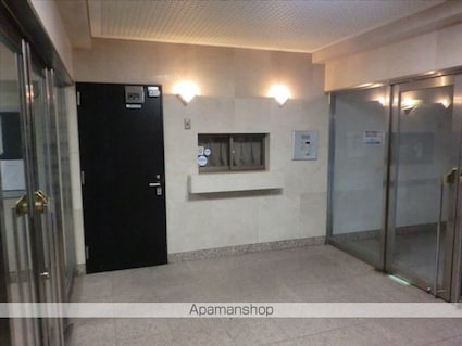 レジデンス荒川[4LDK/75.9m2]の共用部3