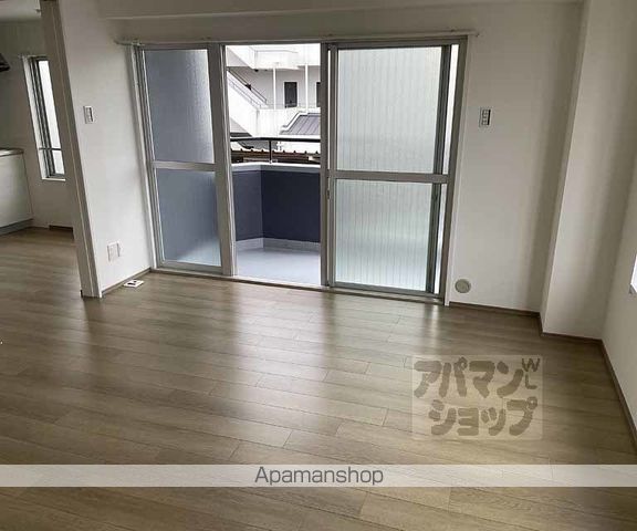 清水マンションの内装写真