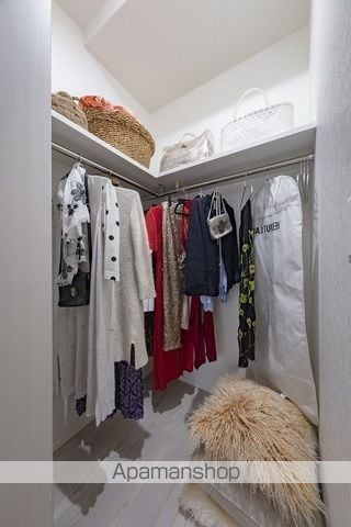 エンクレスト天神WESTの内装写真