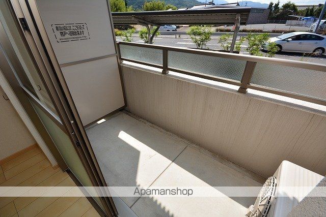 ルイシャトレ鏡の内装写真