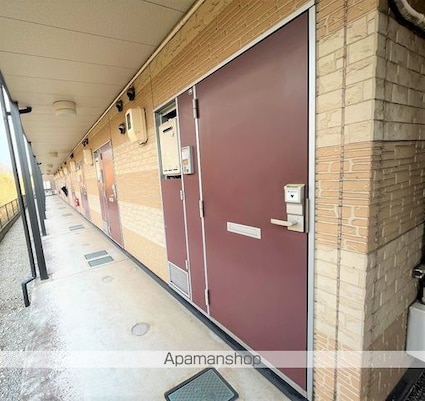 レオパレスグリーンコート[1K/21.81m2]の玄関