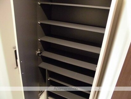 ＰＬＵＭ　ＶＩＬＬＡＧＥ[1K/29.74m2]の収納2