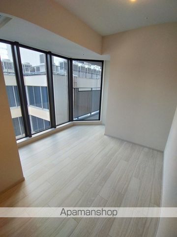 ブランズタワー大阪本町の内装写真