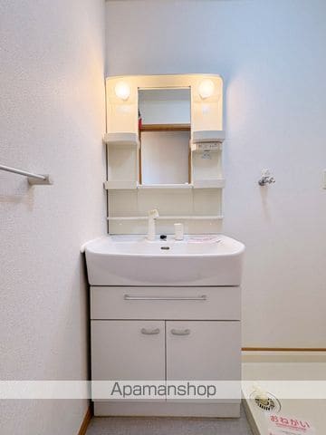 ガーデンポーチ和の内装写真