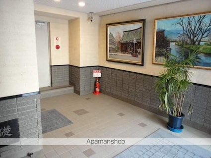 エルラッソ入谷[1DK/30.18m2]のロビー