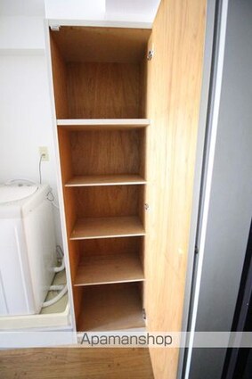 山市ビル[1K/25.2m2]の内装1