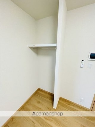 フェリス新子安[1K/18.15m2]の収納