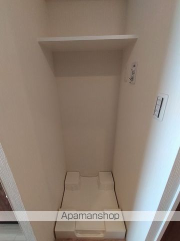 ミッドコート HIGASHIMIKUNIの内装写真