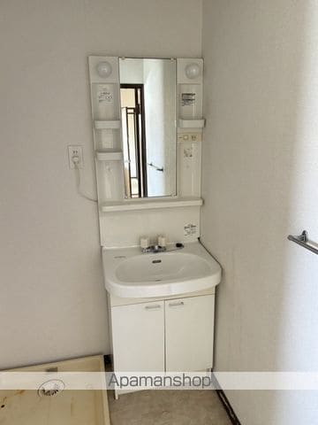 ハイネス西村の内装写真