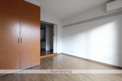 香川県高松市昭和町１丁目[1K/21.76m2]のリビング・居間