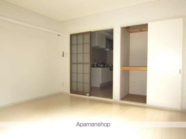 フレグランスしんCの内装写真