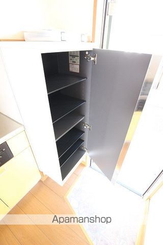 サンヴェール下永吉の内装写真