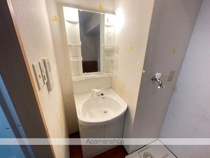 滋賀県大津市桜野町１丁目[1R/26.47m2]の洗面所