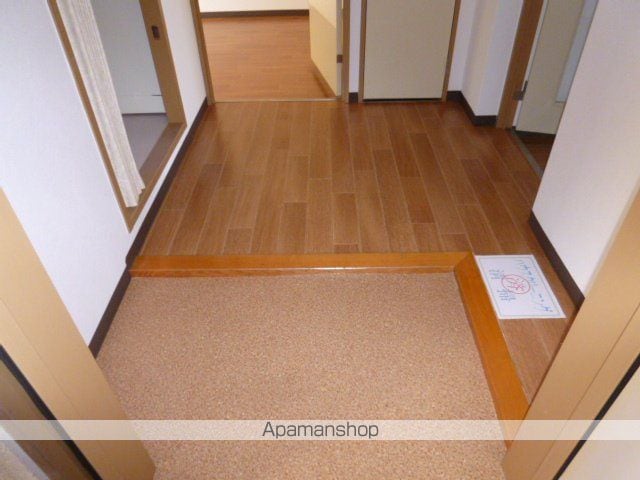 チュリス石山の内装写真