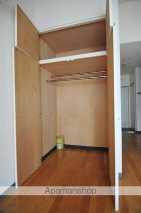 シェ・オークル[1R/22.14m2]の収納