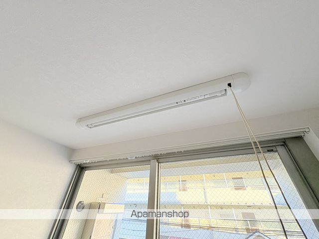 フェザー豊中マンションの内装写真