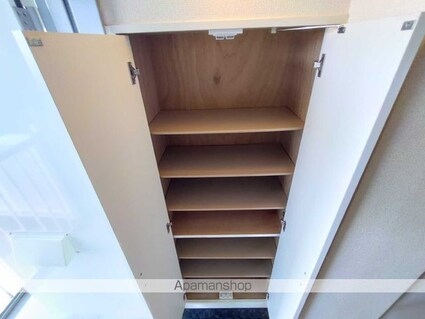 レオパレスサンクフルコート[1K/20.81m2]の収納