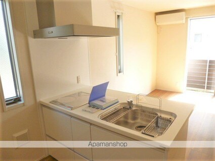 プレジール・Ｙ[2LDK/61.24m2]のキッチン2